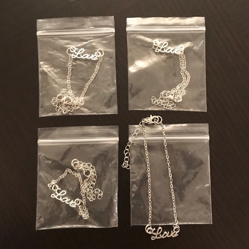 NEW!💙💎💗Bracelet Bundle Of 4! LOVE!💗💎💙ALL 4! - Picture 5 of 8